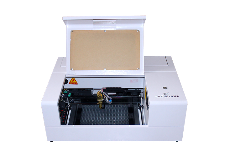 35 W CO2 GRAVRKA 240 x 180 mm 35 W CO2 GRAVRKA 240 x 180 mm