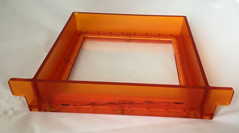 Nádrž na resin (resintank) Nádrž na resin (resintank)